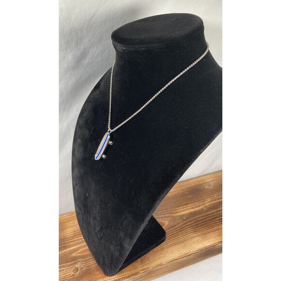 Vintage 1979 Avon Silver Skateboard Pendant Chain Necklace 16.5” - Picture 5 of 10